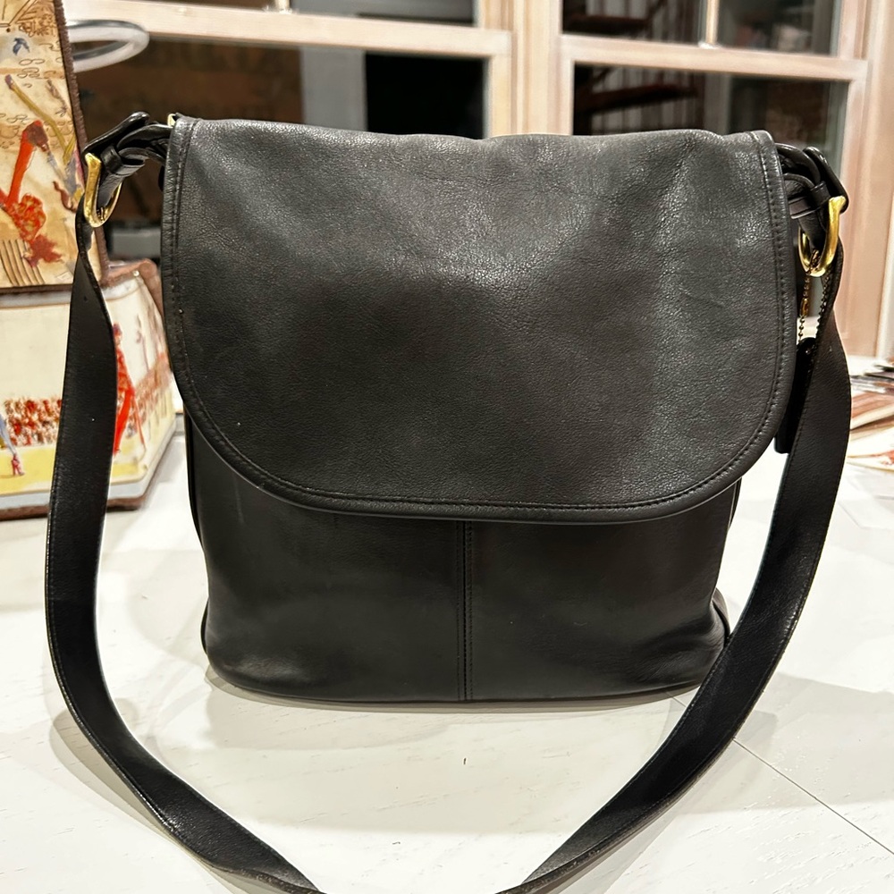 Vintage Coach Black Crossbody Bag, Leather and Adjustable Strap. Made in USA
